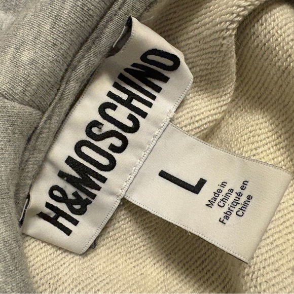2018 H&M and Moschino collab grey hoodie - Picture 2 of 3